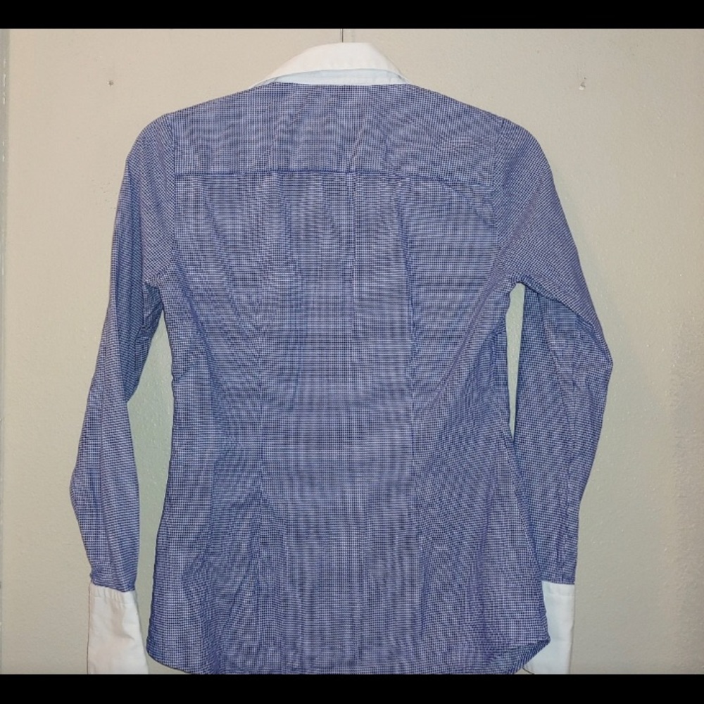 SOLD!!Women's Hawes & Curtis Fitted Button Up - Picture 4 of 8